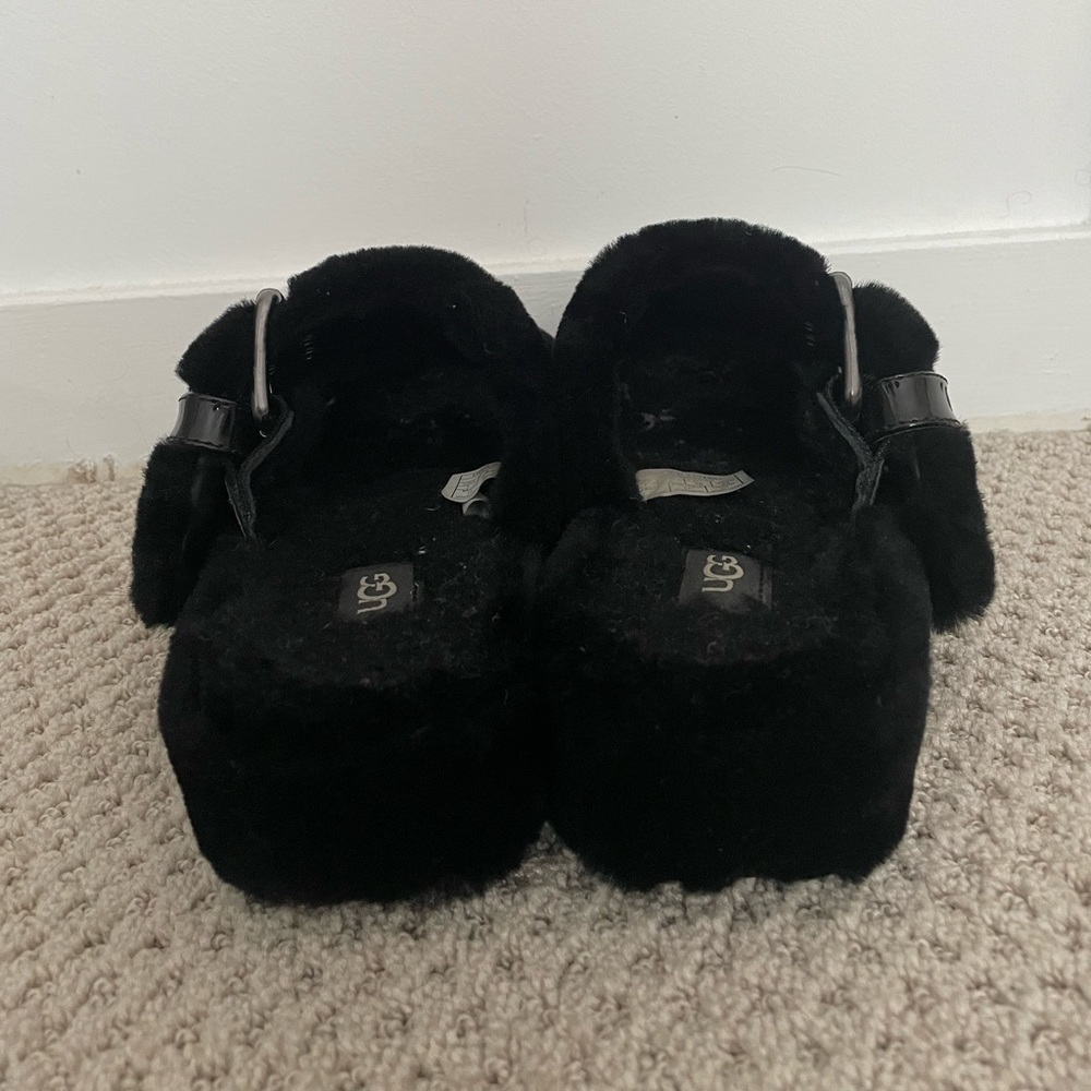 Ugg Double Strap Plush Platform Slippers Size 7 - image 5